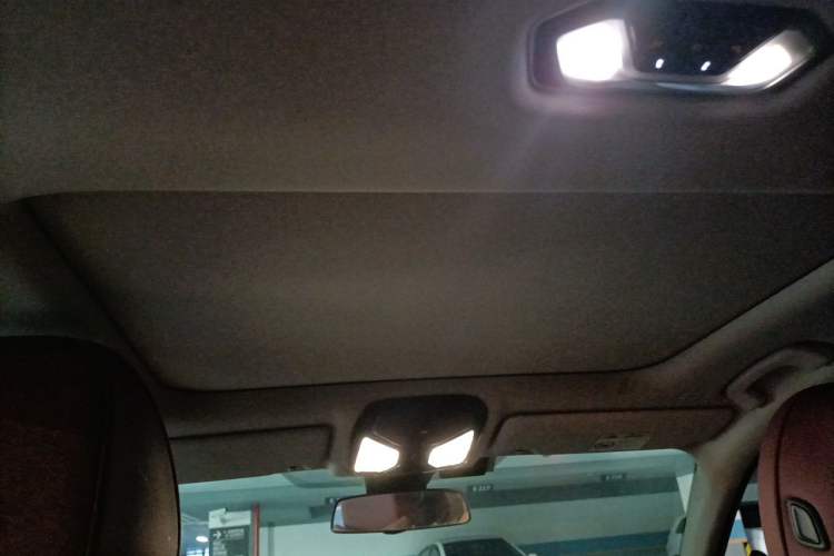 Used BMW 3 Series 2023 325i M Sport Package Headliner