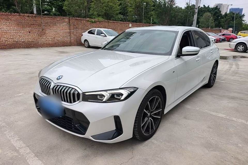 BMW 3 Series 2023
