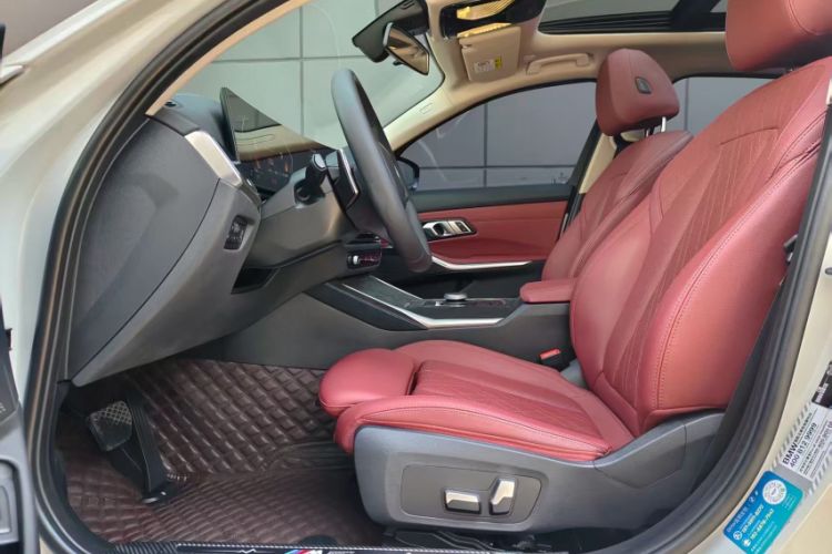 Used BMW 3 Series 2023 325Li M Sport Package Interior 1