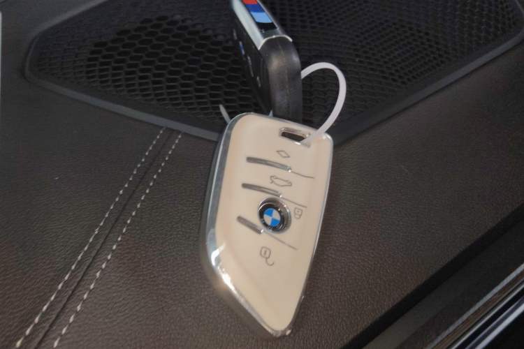 Used BMW 3 Series 2023 325Li M Sport Night Edition Package Interior 1