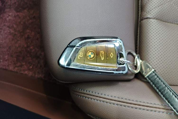 Used BMW 3 Series 2023 325Li M Sport Night Edition Package Interior 1