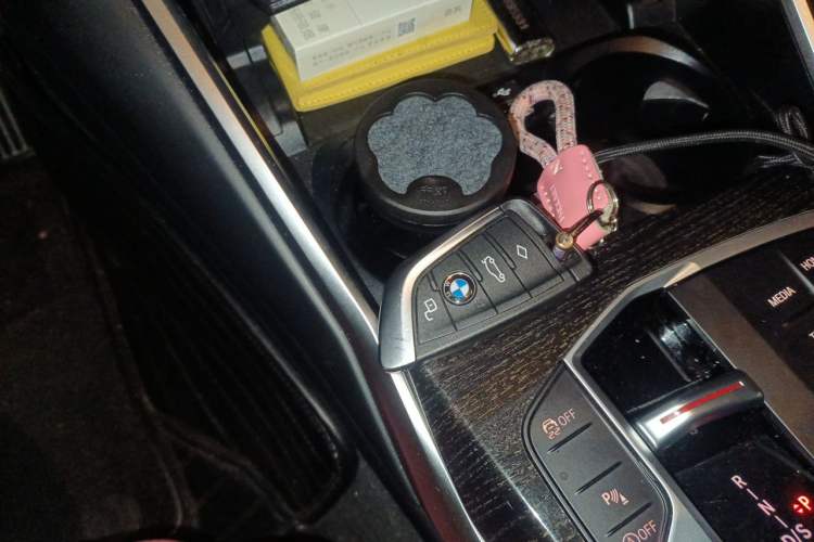 Used BMW 3 Series 2023 325Li M Sport Package Interior 1