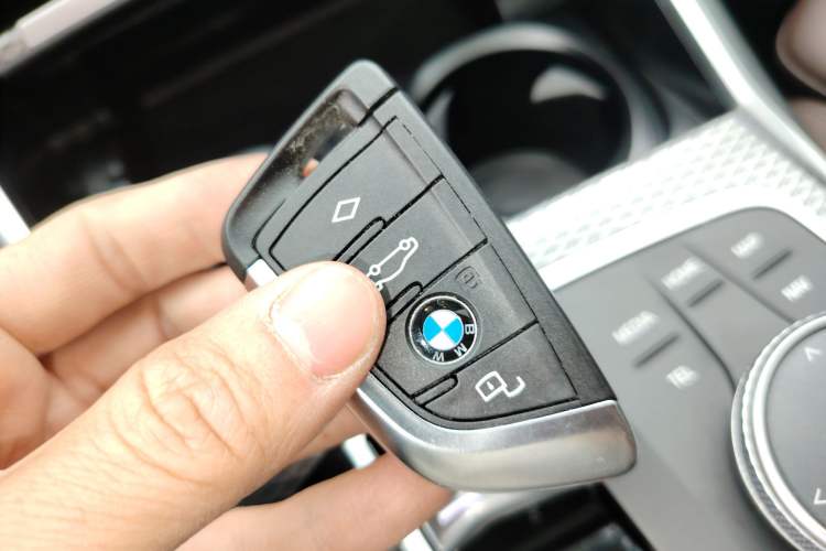 Used BMW 3 Series 2023 325i M Sport Night Edition Package Interior 1