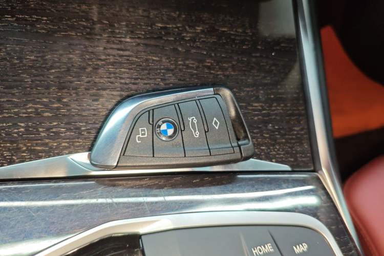 Used BMW 3 Series 2023 325Li M Sport Package Interior 1