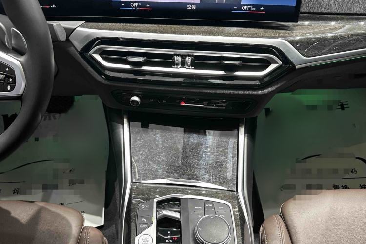 Used BMW 3 Series 2023 325Li M Sport Package Interior 10