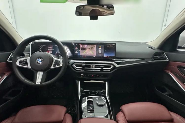 Used BMW 3 Series 2023 320Li M Sport Package Interior 3