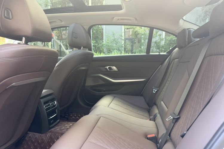 Used BMW 3 Series 2023 325Li M Sport Package Interior 3
