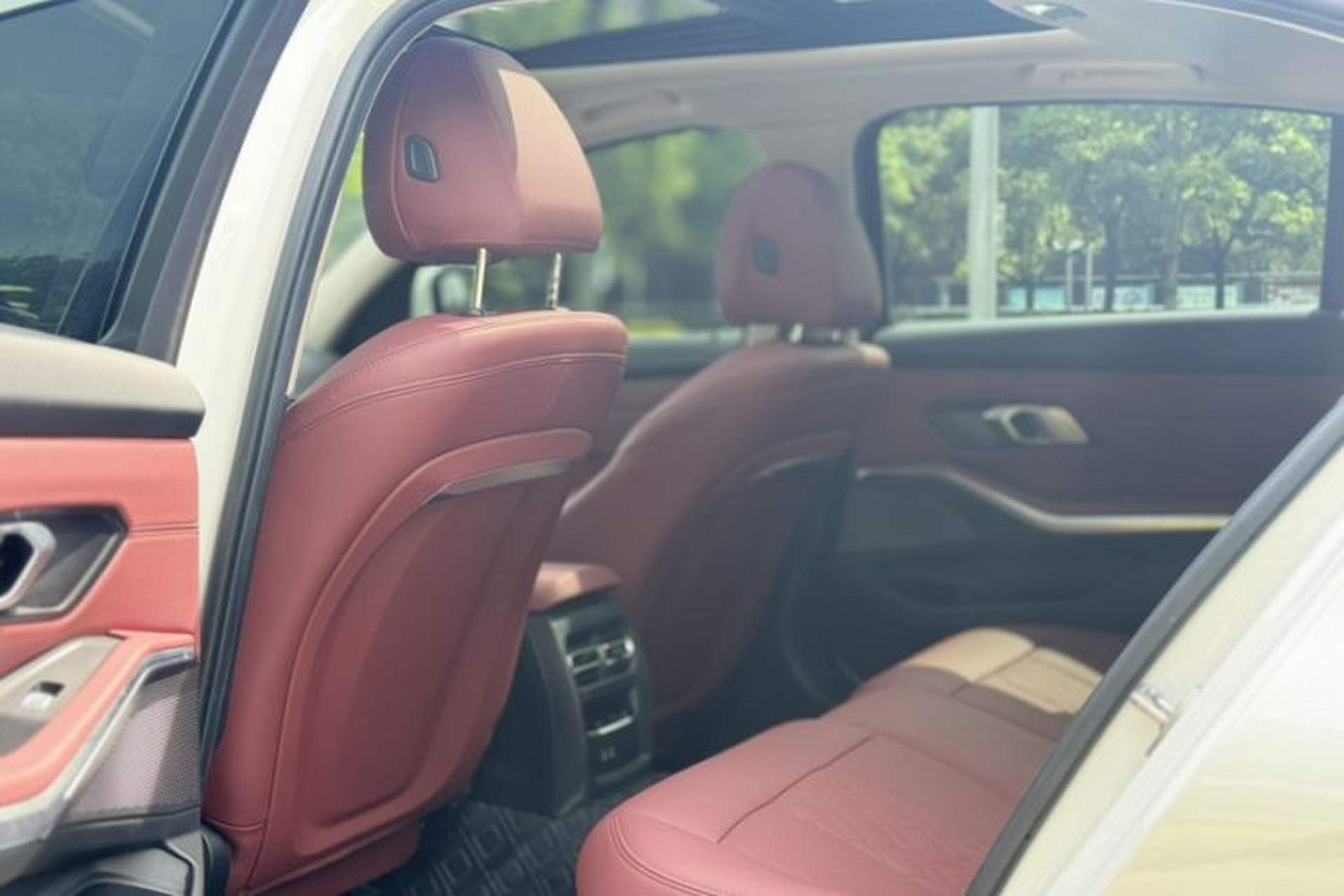 Used BMW 3 Series 2023 325Li M Sport Package Interior 3
