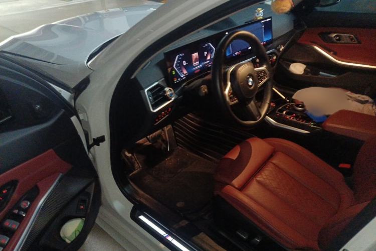Used BMW 3 Series 2023 325Li M Sport Package Interior 3