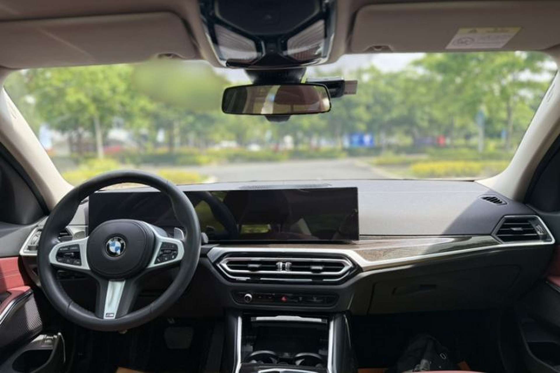 Used BMW 3 Series 2023 325Li M Sport Package Interior 4
