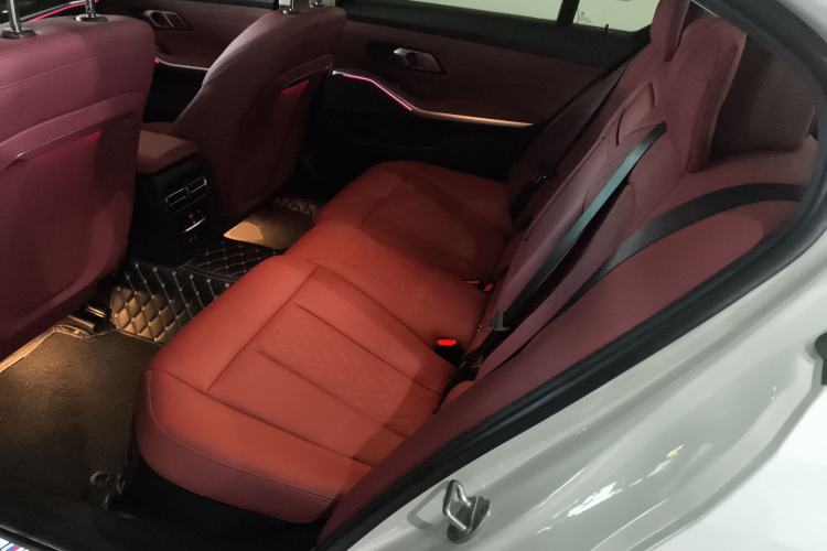 Used BMW 3 Series 2023 325Li M Sport Package Interior 4