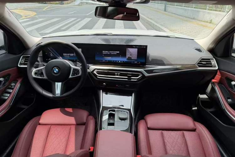 Used BMW 3 Series 2023 325Li M Sport Package Interior 4