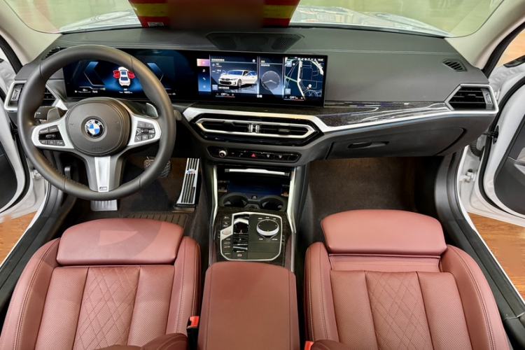 Used BMW 3 Series 2023 325Li M Sport Package Interior 5