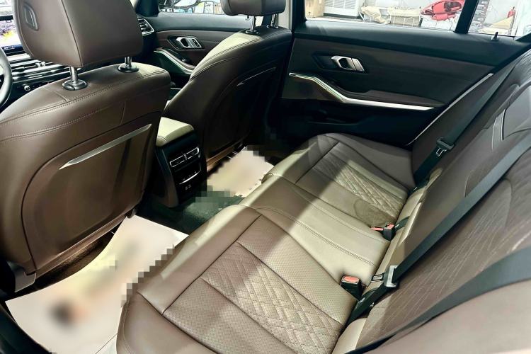 Used BMW 3 Series 2023 325Li M Sport Package Interior 5