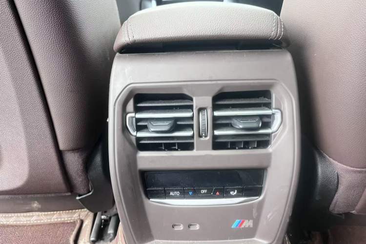 Used BMW 3 Series 2023 325Li M Sport Package Interior 6