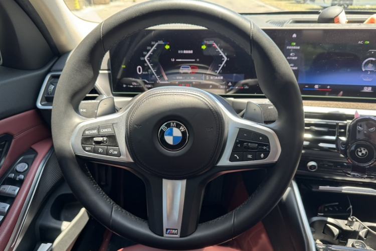Used BMW 3 Series 2023 325Li M Sport Package Interior 9