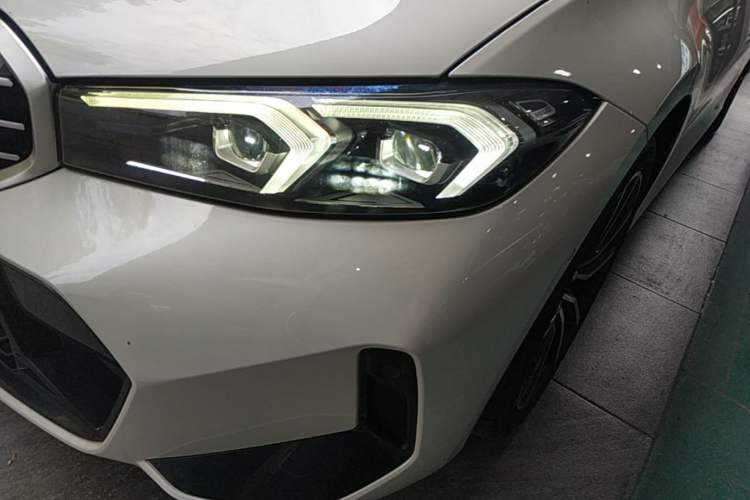 Used BMW 3 Series 2023 325Li M Sport Package Left Front Headlight