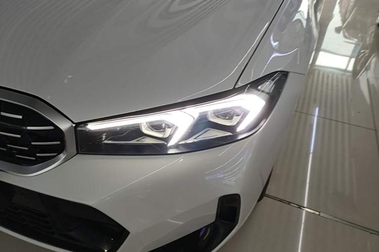 Used BMW 3 Series 2023 325i M Sport Package Left Front Headlight