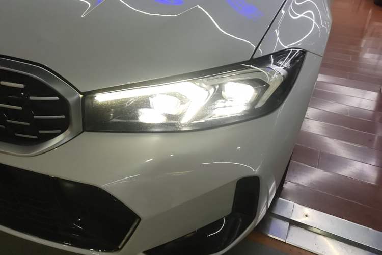 Used BMW 3 Series 2023 325Li M Sport Package Left Front Headlight