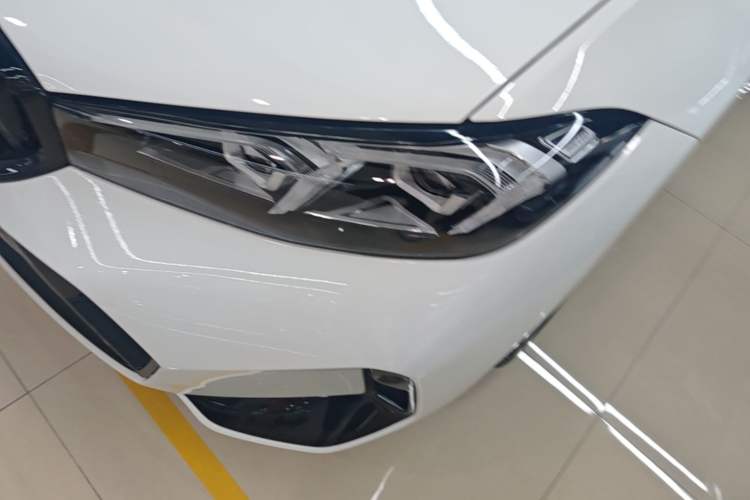 Used BMW 3 Series 2023 325Li M Sport Night Edition Package Left Front Headlight