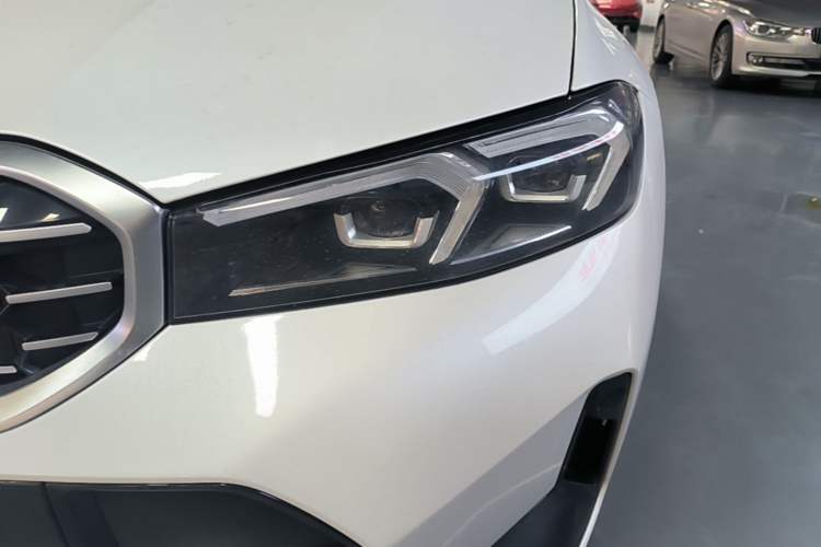 Used BMW 3 Series 2023 325Li M Sport Package Left Front Headlight