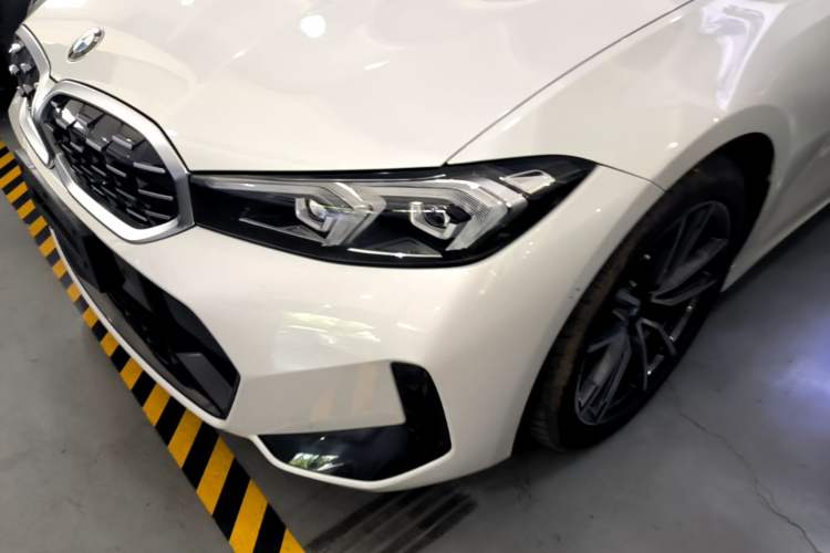 Used BMW 3 Series 2023 325Li M Sport Package Left Front Headlight