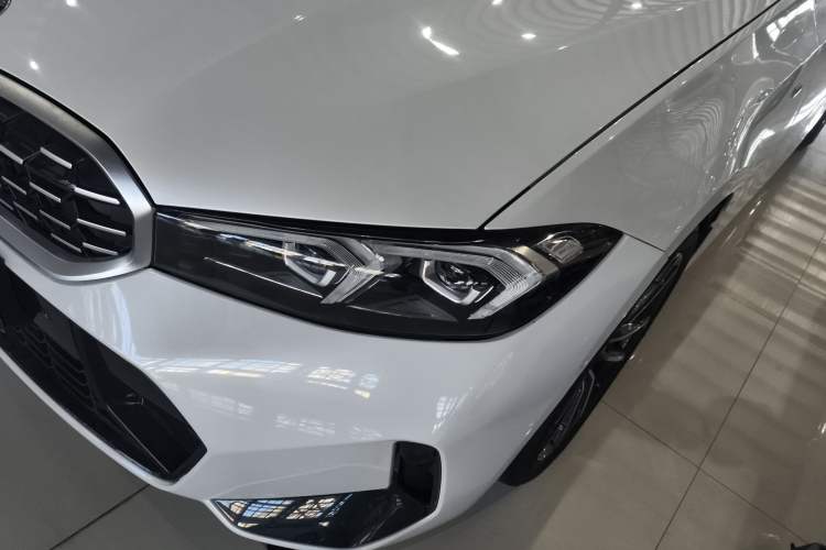 Used BMW 3 Series 2023 325Li M Sport Package Left Front Headlight