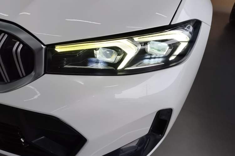 Used BMW 3 Series 2023 320Li M Sport Package Left Front Headlight