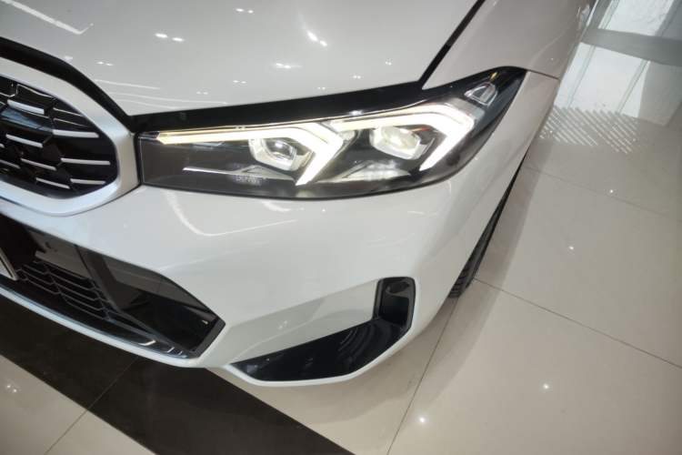 Used BMW 3 Series 2023 325Li M Sport Package Left Front Headlight