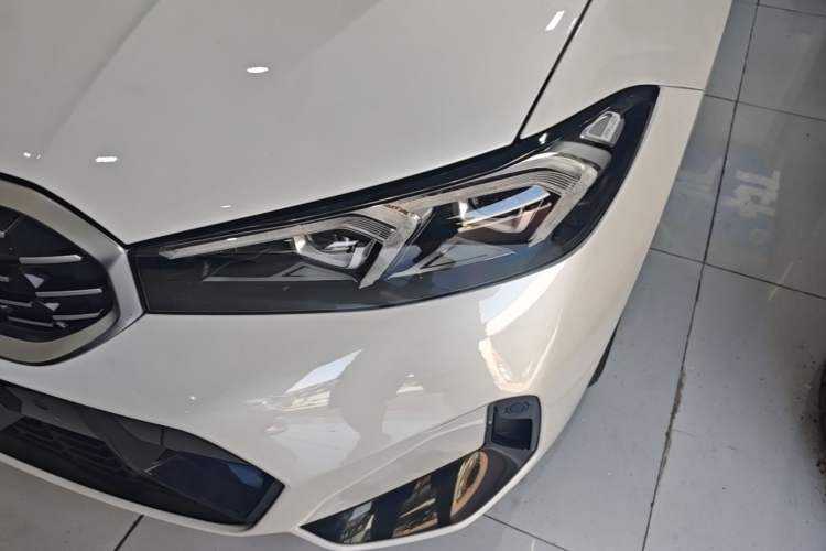 Used BMW 3 Series 2023 325i M Sport Package Left Front Headlight