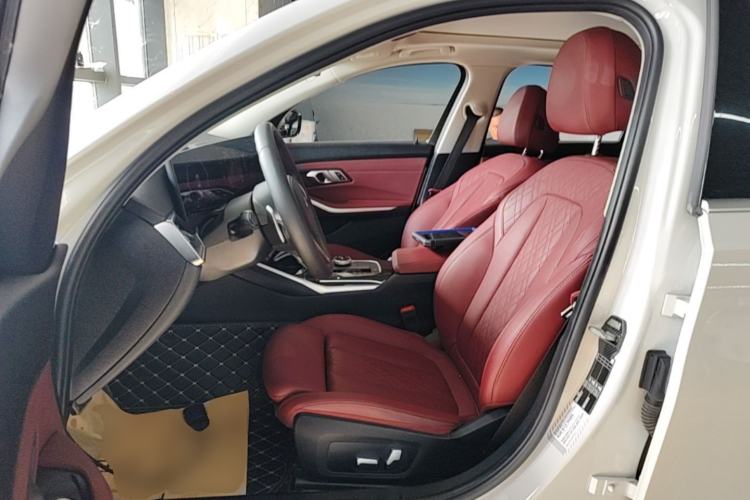 Used BMW 3 Series 2023 325Li M Sport Package Left Front Seat