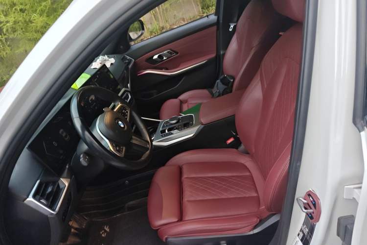 Used BMW 3 Series 2023 325i M Sport Night Edition Package Left Front Seat