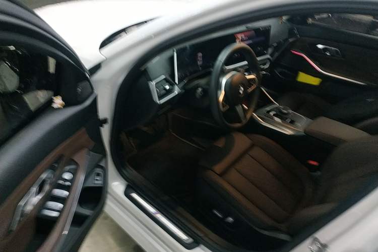 Used BMW 3 Series 2023 325Li M Sport Night Edition Package Left Front Seat
