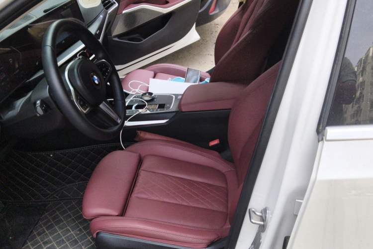 Used BMW 3 Series 2023 320Li M Sport Package Left Front Seat