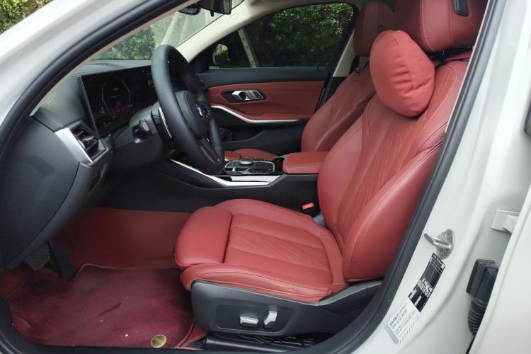 Used BMW 3 Series 2023 320Li M Sport Package Left Front Seat