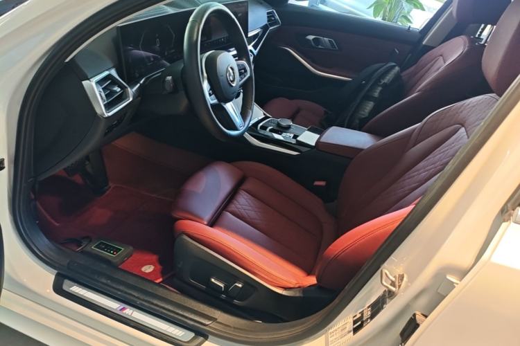 Used BMW 3 Series 2023 320Li M Sport Package Left Front Seat
