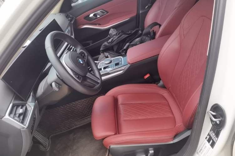Used BMW 3 Series 2023 325Li M Sport Package Left Front Seat