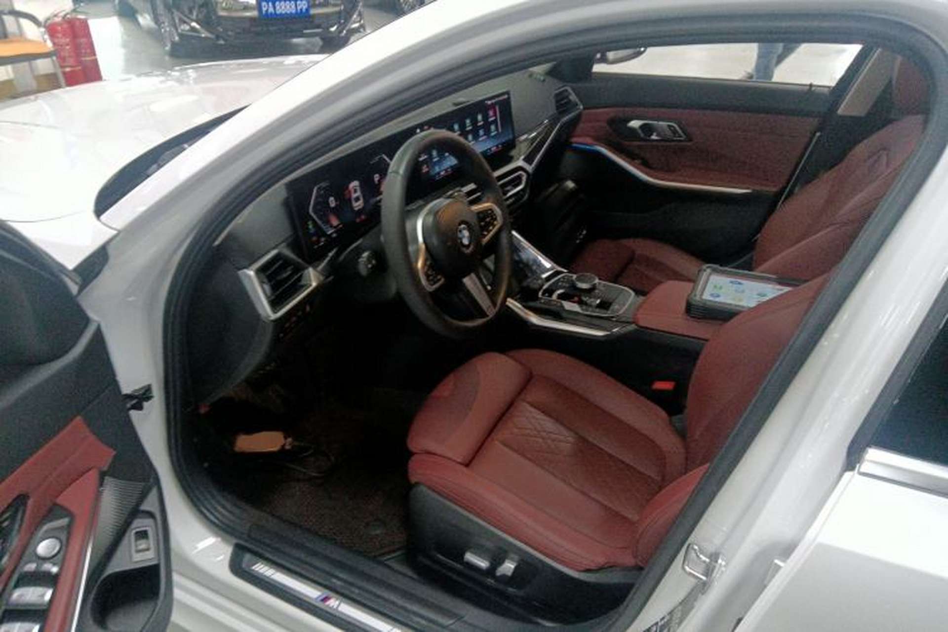 Used BMW 3 Series 2023 325Li xDrive M Sport Package Left Front Seat