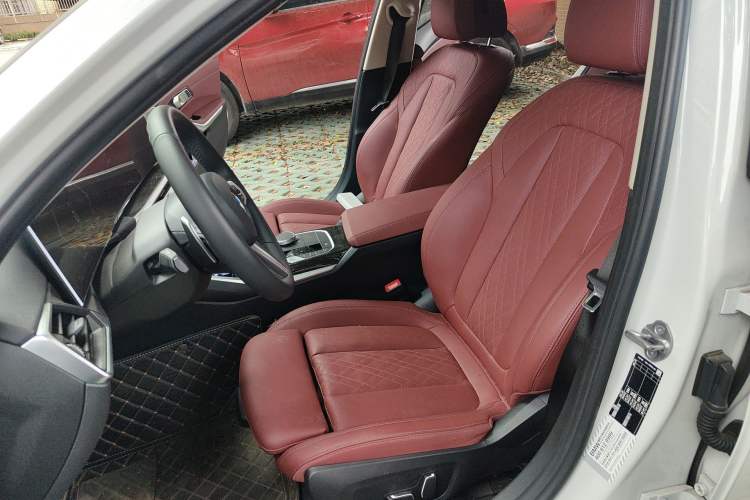 Used BMW 3 Series 2023 325Li M Sport Package Left Front Seat