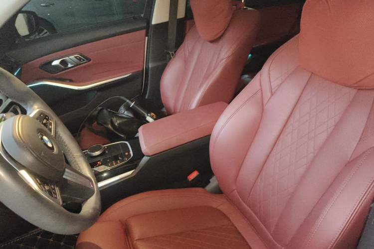 Used BMW 3 Series 2023 320Li M Sport Package Left Front Seat