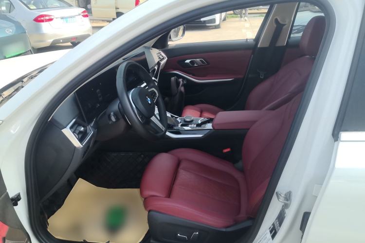Used BMW 3 Series 2023 320Li M Sport Package Left Front Seat