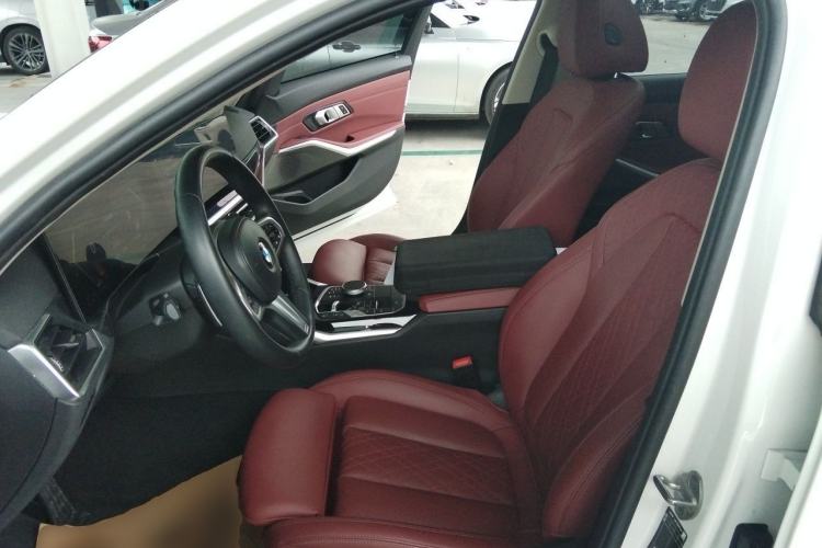 Used BMW 3 Series 2023 320Li M Sport Package Left Front Seat