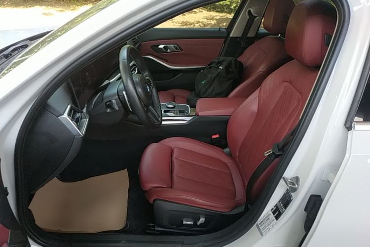Used BMW 3 Series 2023 320Li M Sport Package Left Front Seat