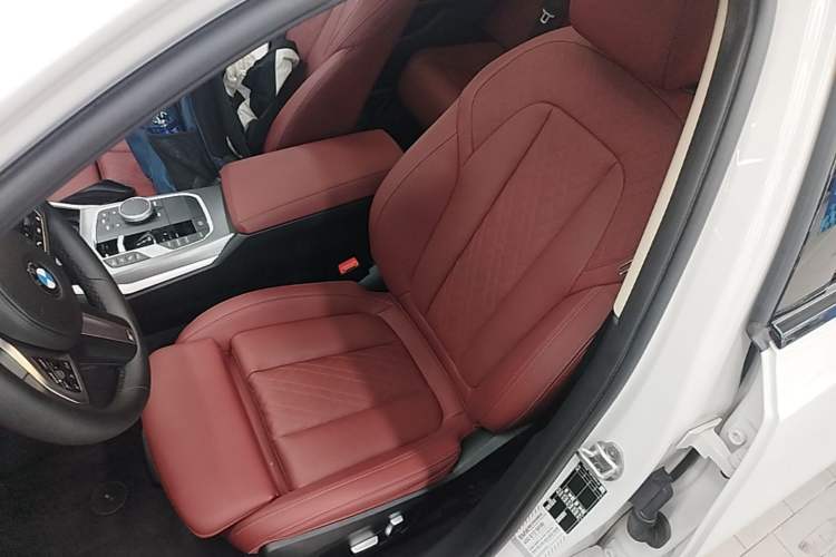 Used BMW 3 Series 2023 325Li M Sport Night Edition Package Left Front Seat