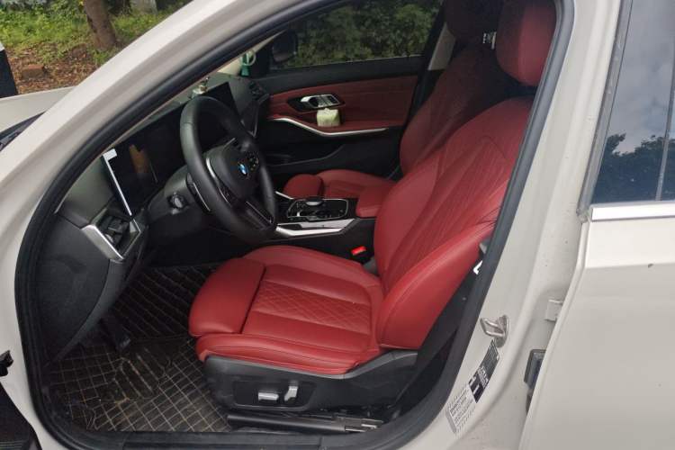 Used BMW 3 Series 2023 325Li M Sport Package Left Front Seat