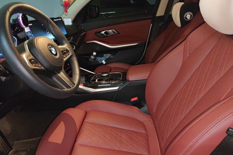 Used BMW 3 Series 2023 325Li M Sport Package Left Front Seat