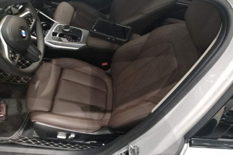 Used BMW 3 Series 2023 325Li M Sport Night Edition Package Left Front Seat