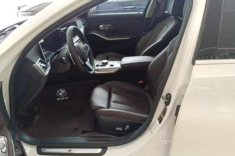 Used BMW 3 Series 2023 325Li M Sport Package Left Front Seat