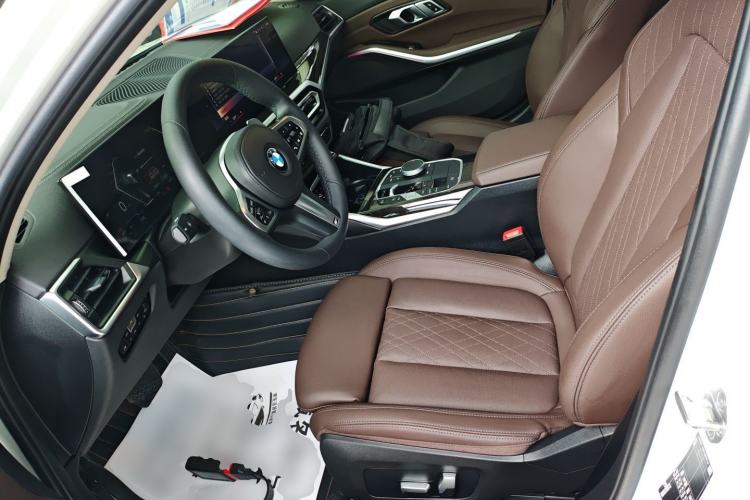 Used BMW 3 Series 2023 325Li M Sport Package Left Front Seat