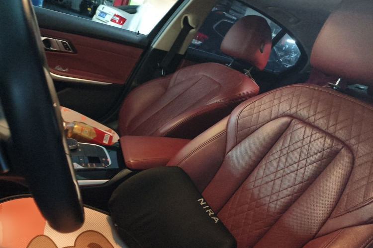 Used BMW 3 Series 2023 325i M Sport Package Left Front Seat